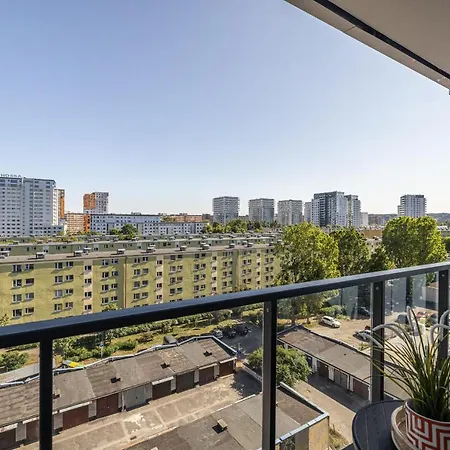Marina By Polsat Ergo Arena & Plaza & Parking