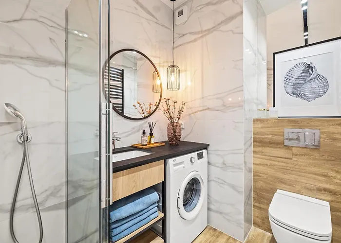 Marina By Polsat Ergo Arena & Plaza & Parking Apartment