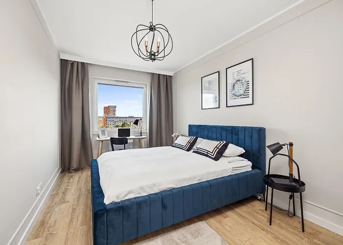 Marina Primore Elegance By Close To Ergo Arena & 格但斯克