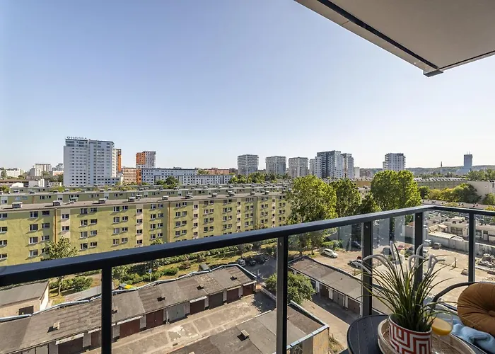 Marina By Polsat Ergo Arena & Plaza & Parking